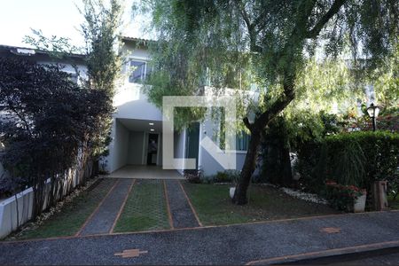 Casa de Condomínio para alugar com 3 quartos, 129m² em Jardim Europa, Goiânia