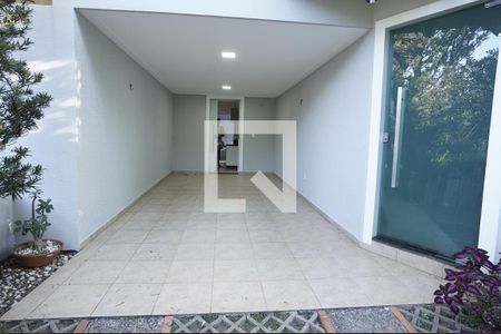 Casa de Condomínio para alugar com 3 quartos, 129m² em Jardim Europa, Goiânia