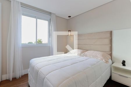 Suíte de apartamento à venda com 2 quartos, 71m² em Vila Ester (zona Norte), São Paulo