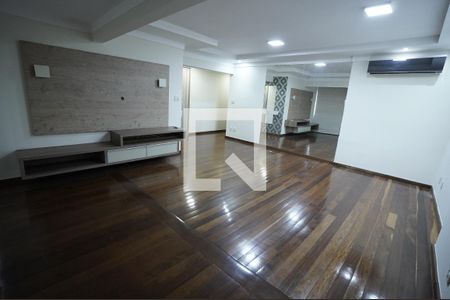 Apartamento para alugar com 3 quartos, 120m² em Setor Pedro Ludovico, Goiânia