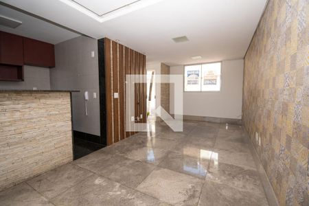 Casa de Condomínio para alugar com 3 quartos, 130m² em Cabral, Contagem