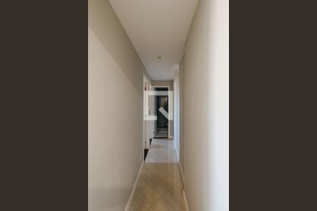Corredor de apartamento à venda com 2 quartos, 50m² em Vila Medeiros, São Paulo