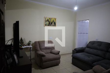 Casa à venda com 5 quartos, 125m² em Jardim Angelina, São Paulo