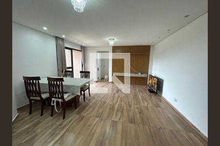 Sala e cozinha  de apartamento para alugar com 2 quartos, 80m² em Jardim Maria Rosa, Taboão da Serra