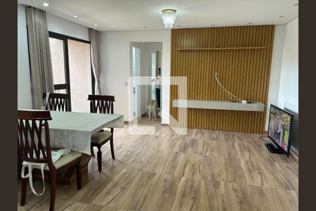 Apartamento para alugar com 2 quartos, 80m² em Jardim Maria Rosa, Taboão da Serra