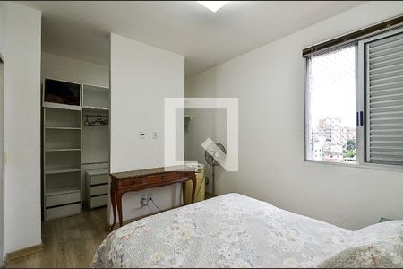 Quarto 1 de apartamento à venda com 2 quartos, 80m² em Santo Antônio, Belo Horizonte