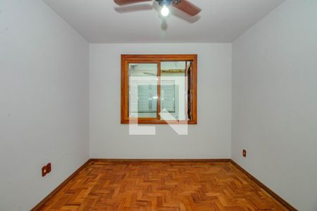 Quarto 2 de apartamento para alugar com 2 quartos, 50m² em São João, Porto Alegre