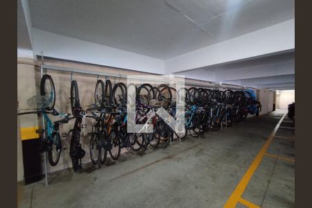 Bicicletário  de apartamento para alugar com 2 quartos, 45m² em Vila Moraes, São Paulo