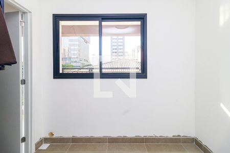 Quarto de kitnet/studio para alugar com 1 quarto, 30m² em Campo Belo, São Paulo