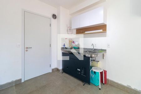 Sala - Cozinha de kitnet/studio para alugar com 1 quarto, 30m² em Campo Belo, São Paulo