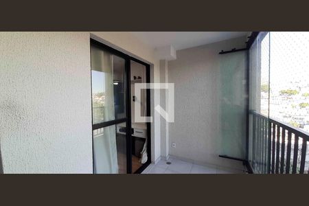 Sacada de apartamento à venda com 2 quartos, 47m² em Vila Yolanda, Osasco