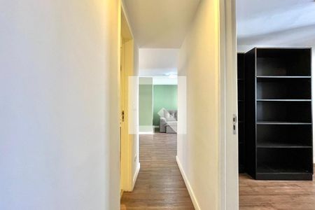 Corredor de apartamento para alugar com 3 quartos, 90m² em Vila Campestre, São Paulo