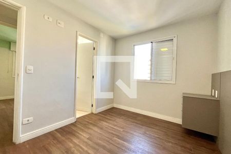 Suite de apartamento para alugar com 3 quartos, 90m² em Vila Campestre, São Paulo