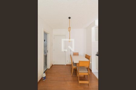 Sala/Cozinha/Área de Serviço  de apartamento para alugar com 2 quartos, 38m² em Itaquera, São Paulo