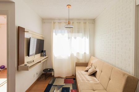 Sala/Cozinha/Área de Serviço  de apartamento para alugar com 2 quartos, 38m² em Itaquera, São Paulo
