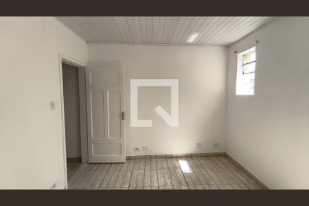 Quarto 1 de casa para alugar com 2 quartos, 100m² em Cambuci, São Paulo