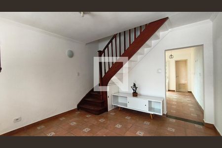 Sala de casa para alugar com 2 quartos, 100m² em Cambuci, São Paulo