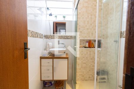 Banheiro 1 de apartamento para alugar com 1 quarto, 42m² em Santo Antônio, Porto Alegre