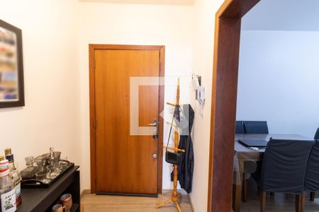 Entrada de apartamento para alugar com 1 quarto, 42m² em Santo Antônio, Porto Alegre