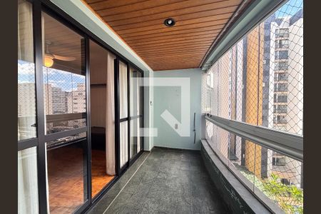 Varanda de apartamento para alugar com 2 quartos, 94m² em Moema, São Paulo