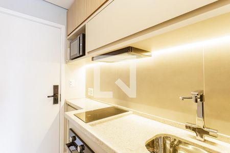 Sala/Cozinha de apartamento para alugar com 1 quarto, 35m² em Indianópolis, São Paulo