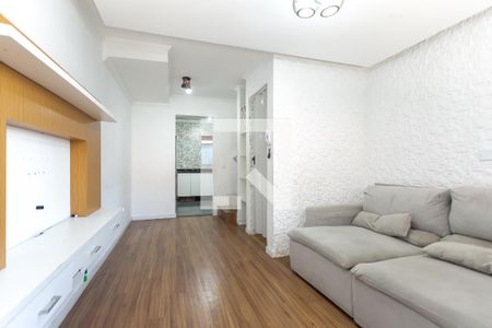 Sala de casa de condomínio à venda com 2 quartos, 75m² em Jardim Helena, São Paulo