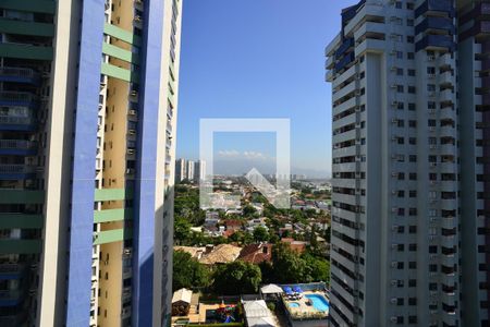 Varanda de apartamento para alugar com 1 quarto, 69m² em Barra da Tijuca, Rio de Janeiro