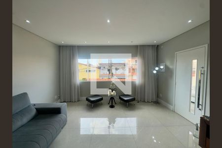 Sala de casa à venda com 4 quartos, 220m² em Jardim Vila Galvao, Guarulhos