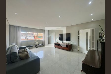 Casa à venda com 4 quartos, 220m² em Jardim Vila Galvao, Guarulhos