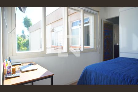 Quarto  de apartamento à venda com 1 quarto, 46m² em Vila Ipiranga, Porto Alegre