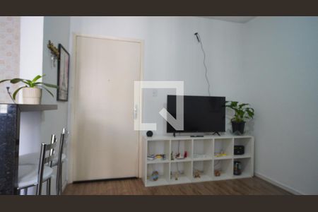 Sala  de apartamento à venda com 1 quarto, 46m² em Vila Ipiranga, Porto Alegre