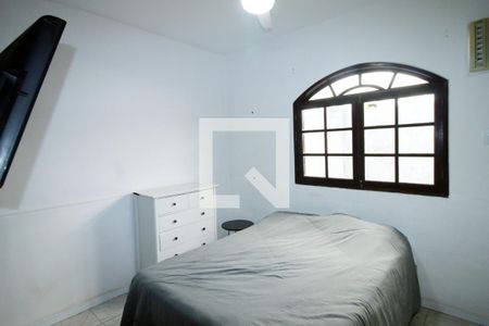 Casa à venda com 5 quartos, 200m² em Irajá, Rio de Janeiro