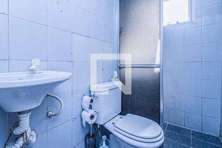 banheiro social_1 de apartamento para alugar com 2 quartos, 60m² em Jardim Celeste, São Paulo