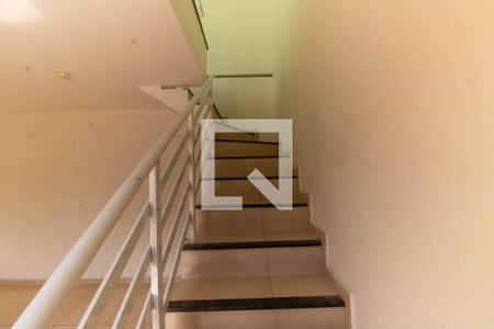 Escada  de casa à venda com 1 quarto, 58m² em Itaipu, Niterói