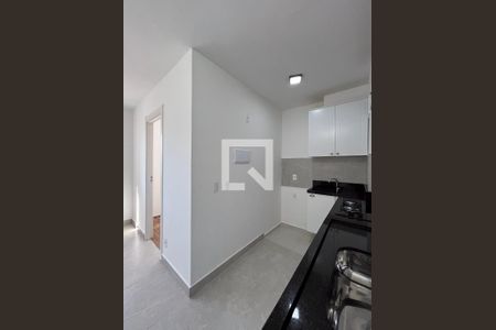 Sala/cozinha de apartamento para alugar com 2 quartos, 34m² em Ipiranga, São Paulo