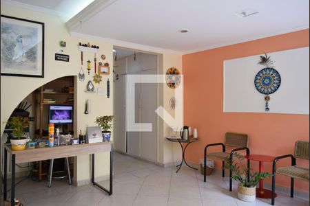 Casa à venda com 2 quartos, 200m² em Cerqueira César, São Paulo