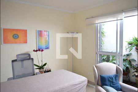 Casa à venda com 2 quartos, 200m² em Cerqueira César, São Paulo