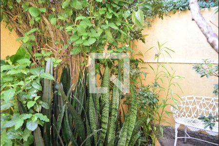 Casa à venda com 2 quartos, 200m² em Cerqueira César, São Paulo