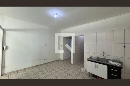 Cozinha de kitnet/studio para alugar com 1 quarto, 48m² em Parque João Ramalho, Santo André