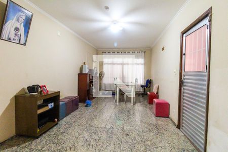 Sala de casa à venda com 3 quartos, 300m² em Vila Regina, São Paulo