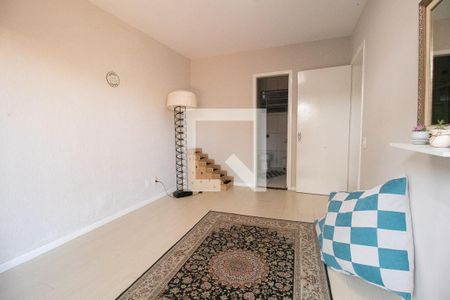 Sala 2 de casa para alugar com 2 quartos, 120m² em Alto da Xv, Curitiba