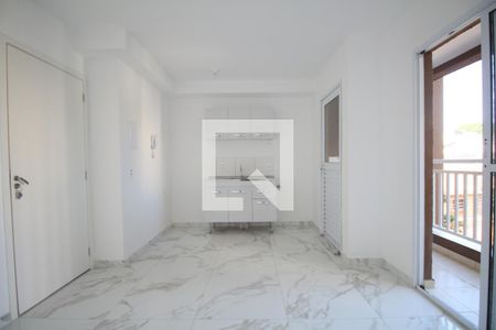 Sala/Cozinha de apartamento para alugar com 2 quartos, 42m² em Jardim Umarizal, São Paulo
