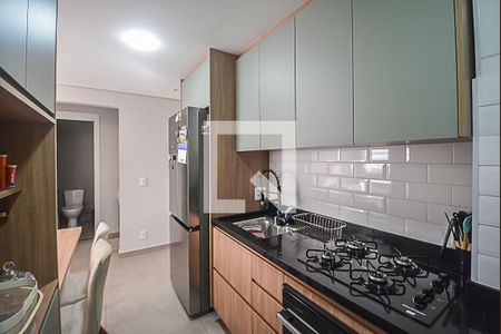 Sala/Cozinha/Área de Serviço de apartamento para alugar com 2 quartos, 38m² em Parque Bristol, São Bernardo do Campo