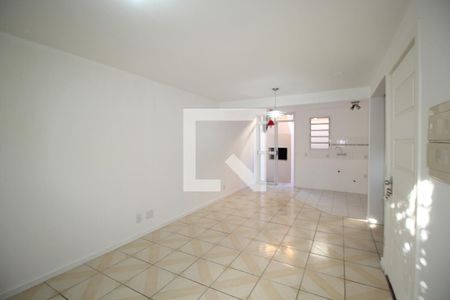 Casa de Condomínio para alugar com 3 quartos, 84m² em Jardim Itu, Porto Alegre