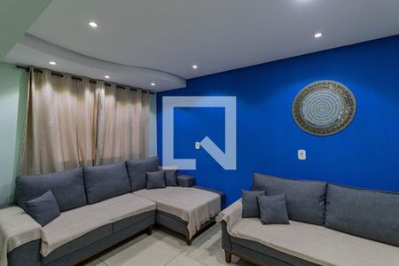 Sala de casa para alugar com 3 quartos, 122m² em Conjunto Habitacional Castro Alves, São Paulo