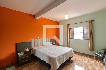 Quarto 1 de casa para alugar com 3 quartos, 122m² em Conjunto Habitacional Castro Alves, São Paulo
