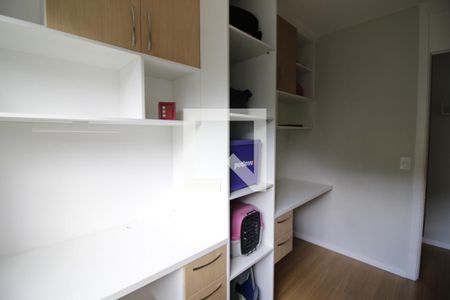  Quarto 1 de apartamento para alugar com 2 quartos, 45m² em Taquara, Rio de Janeiro
