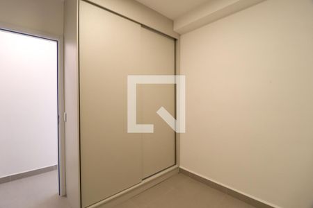 Quarto 1 de apartamento para alugar com 2 quartos, 67m² em Granja Marileusa, Uberlândia