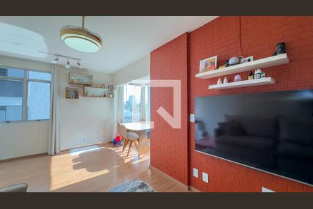 Sala de apartamento à venda com 2 quartos, 90m² em Alto da Boa Vista, São Paulo