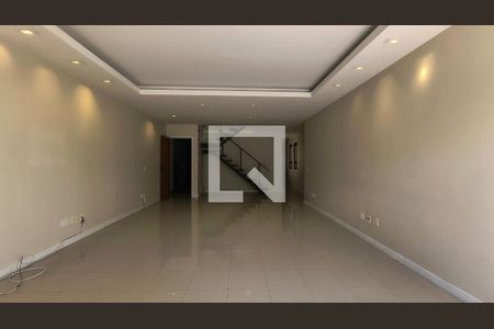 Sala de apartamento para alugar com 3 quartos, 385m² em Recreio dos Bandeirantes, Rio de Janeiro